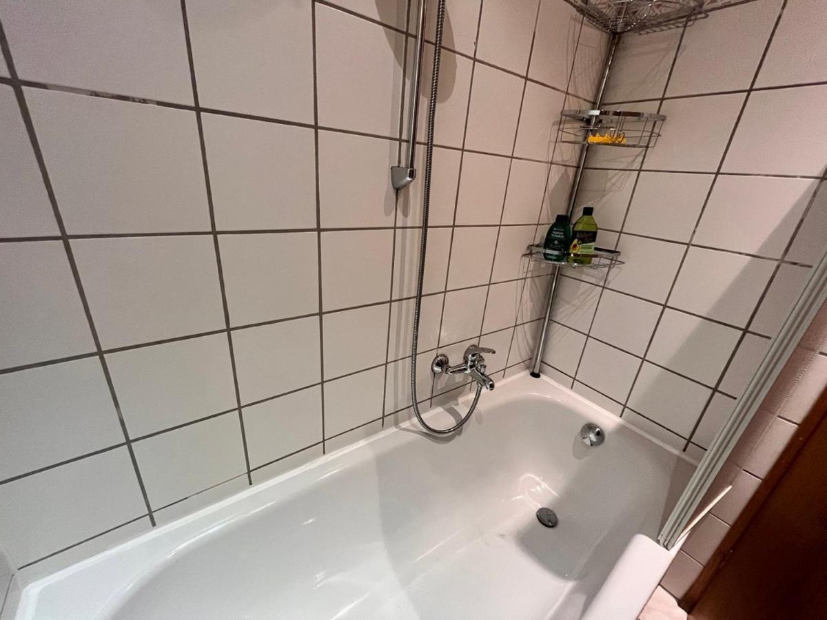 Apartament Gemutliche Oase - Tv, Beamer, Kuche Fur 4 Personen Drezno Zewnętrze zdjęcie